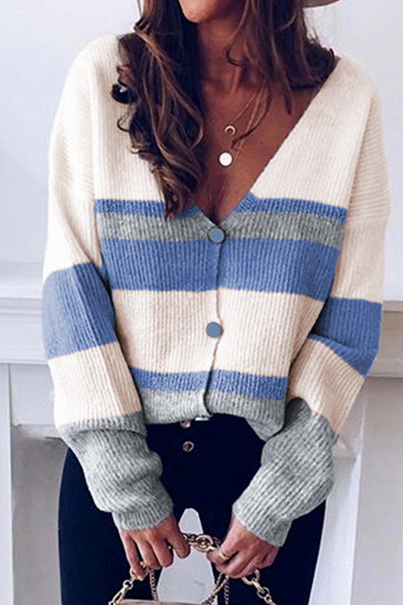 MB | Zeitlose und elegante Strickjacke Winter