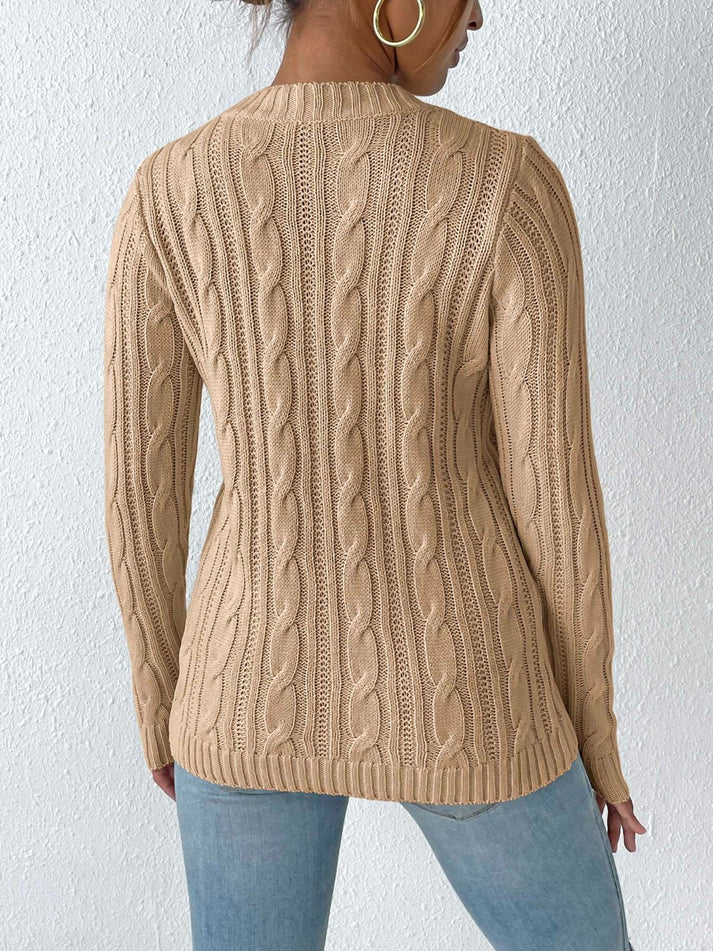 MB | Einfacher und stilvoller Winterpullover