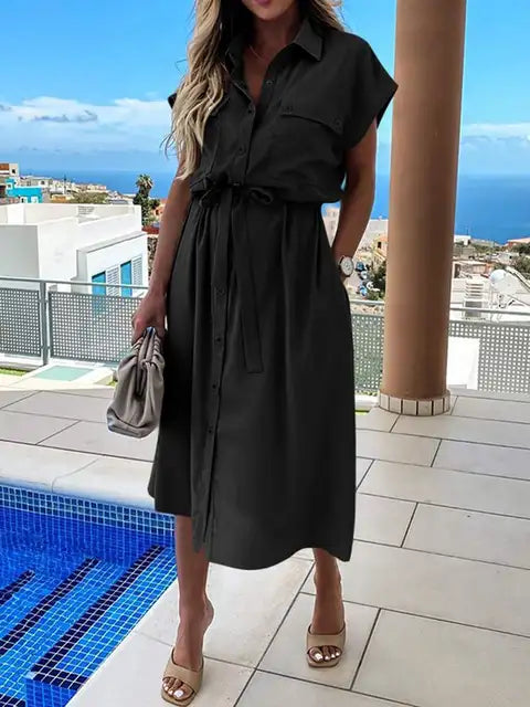 MB | Elegantes Kleid mit Knopfleiste