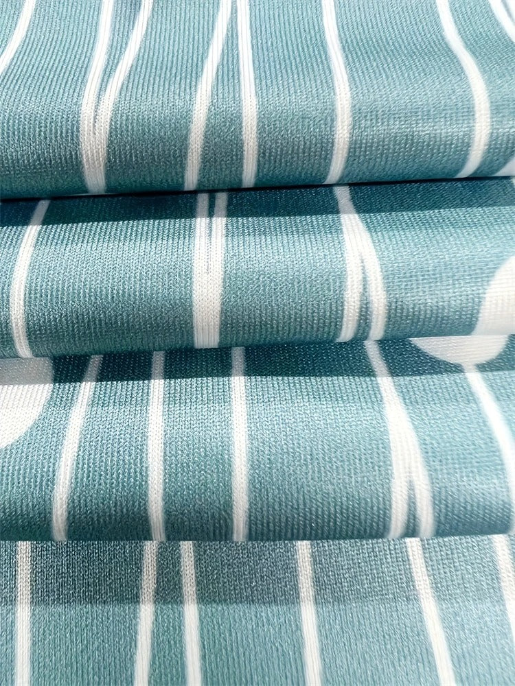 MB | Kurzärmeliges Midikleid mit böhmischem Print