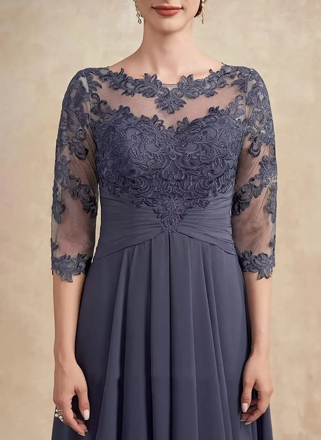 MB | Chiffon Maxikleid mit transparenten Ärmeln in Midi-Länge