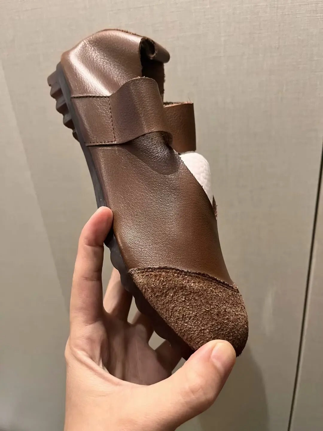 MB | Stützende und trendige orthopädische Schuhe