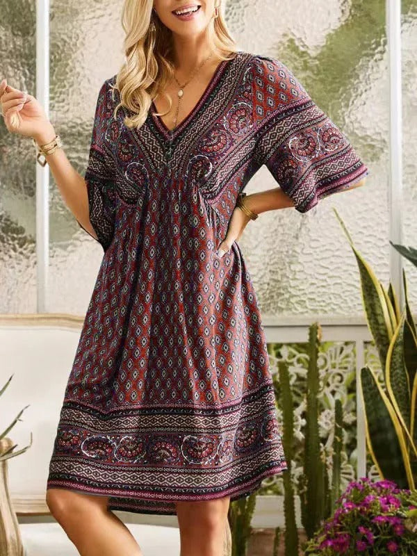MB | Bedrucktes Midikleid mit V-Ausschnitt