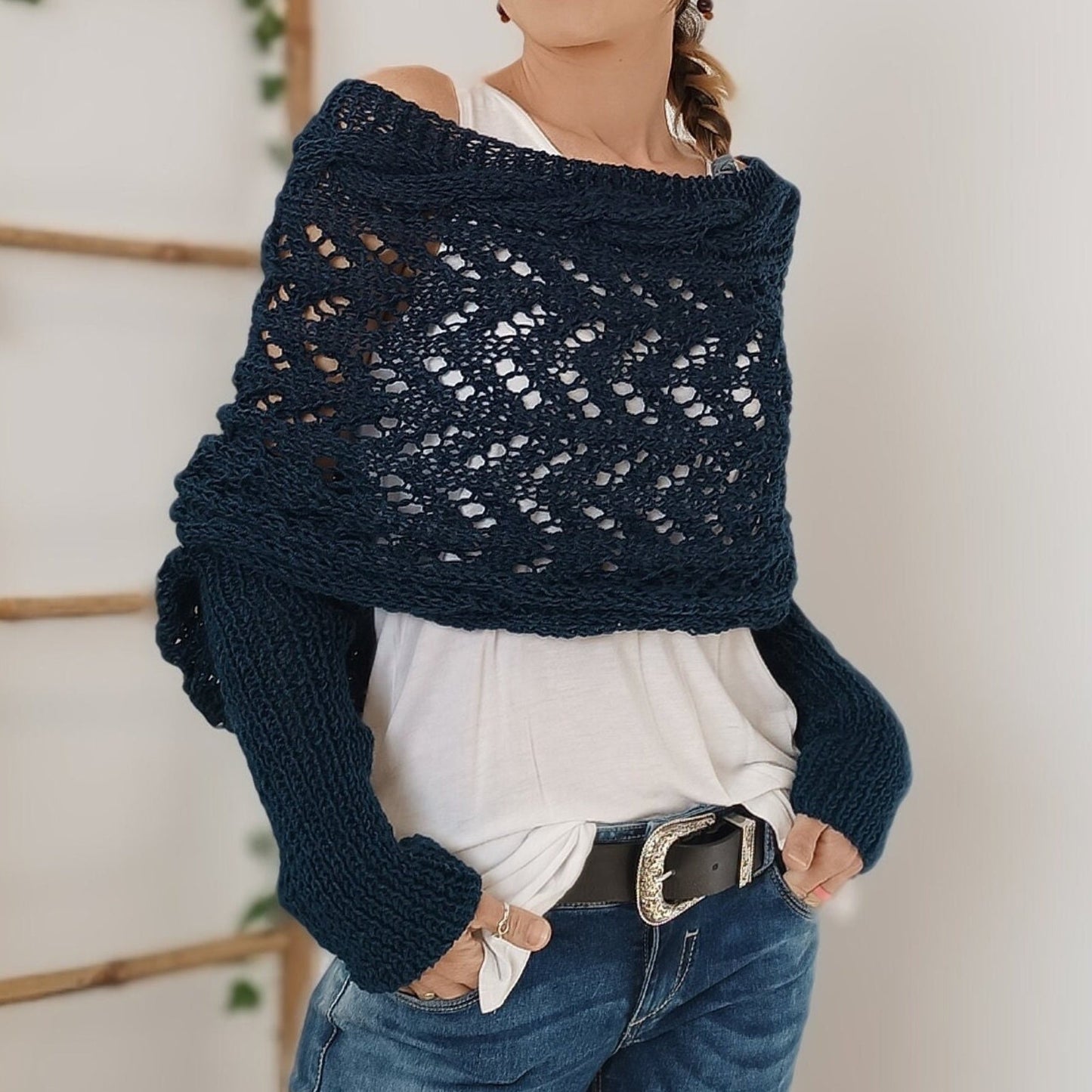 MB | Eleganter Strick-Wickelpullover mit durchbrochenem Detail