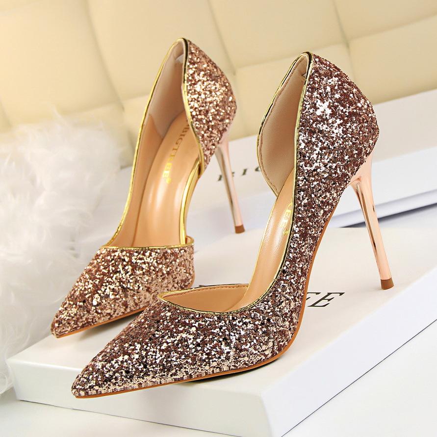 MB | Elegante glitzernde Stiletto-Absätze