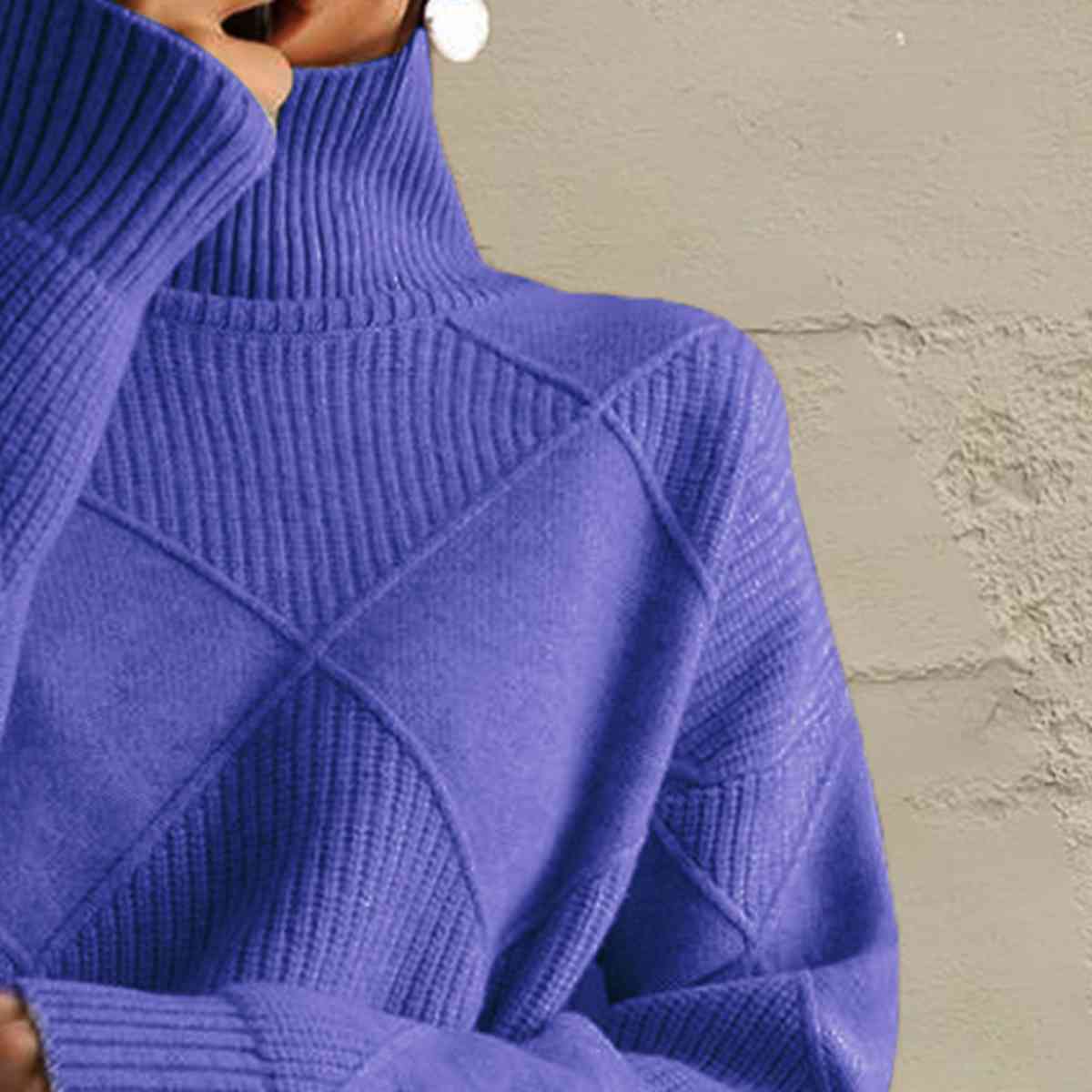 MB | Schicker Turtle-neck pullover aus geometrischem Strick