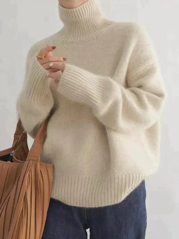 MB | Minimalistischer Strickpullover mit hohem Halsausschnitt