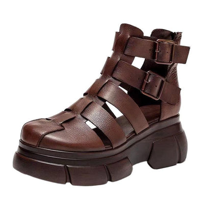 MB | Klobige Gladiatorensandalen mit mehreren Riemen