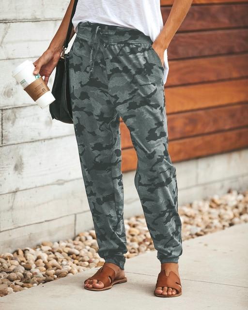 MB | Modische und minimalistische Hosen
